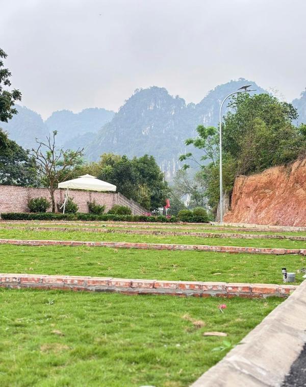 <mark style="background-color: transparent; font-weight: 400; ">Bán Đất nền riêng lẻ 80m²</mark>